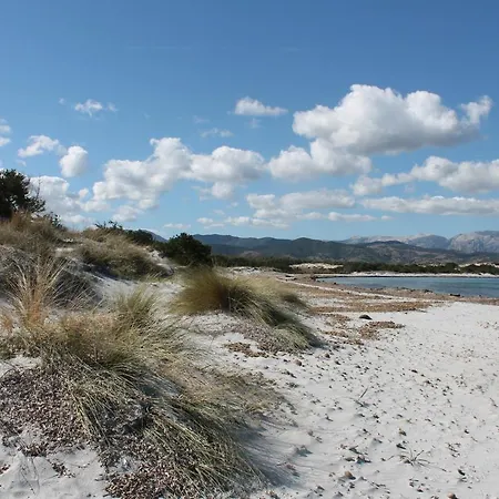 Beachfront- Sulla Villetta Indipendente Hébergement de vacances